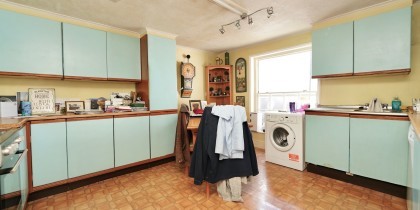 dcad4fc7 2c1d 482c aa1c 6157b26c3d88