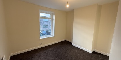 ff14a200 4244 4852 9bfe d5dc56c63d0e_web