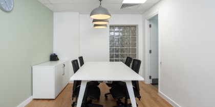 b83b09d9 f159 4f51 a8ec 58dd57c792b9