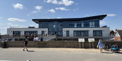 d7eabc47 0212 45e8 bd41 793c93d168ee