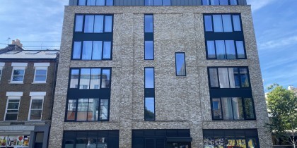 57e020fe acb4 42e2 a2f2 b67341a49d47