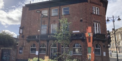 25f5731b b6bb 438f 87fe 9e2bf5f064a4