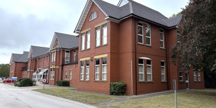 1109c92a 016f 4e09 aa6d 0d495a590e38