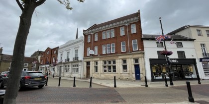 1852527b c4b1 4417 a94d 35c575bb1f58_web