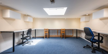 b7aa1c70 2d3c 4b5c 9b9c 0d3a12c9e562