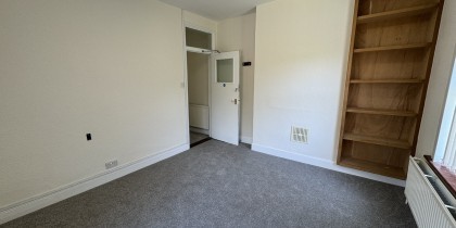 e00e9f7d 9cc5 4959 bf65 d4936eac7c32