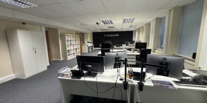 b57cd6a5 f82a 498f 8cee b154488deffd_web