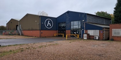 ebbb1d43 b25b 48ec 8421 a860a1175081