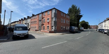 89819725 bd4c 4156 a5f9 080939778372