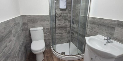 e242075d c75b 4c85 a02e 9b1c77363ae3