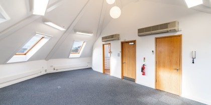 2e5a2f02 2307 4bcc 937c d83f621ab5b6