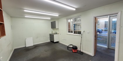 221dc5da f34b 45be 811e ede3ca793f97