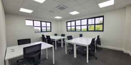 a7c39bad b43d 438f 82d9 839345992f7f_web