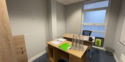 13c12ac3 88f9 49f9 a903 fa5bfaa41179