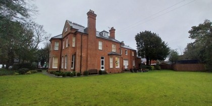 bd09b8a5 132d 43a6 b70e 9b7c2cfecbd8_web