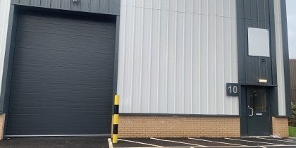 4c08eece d9d1 44c5 9b39 fa3c4de5a2ee