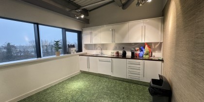 76537767 526e 42e4 8a69 c5abe8806630_web