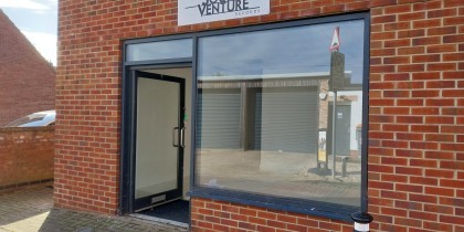 cb0eeae0 bbaa 4d17 85d1 a87ee6b42d05