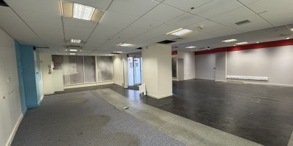 d443b9ef 72b0 4f17 afb5 efbcb2d56621