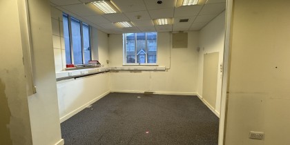 d9d379e3 4c9d 45b5 822c d945e353baf2