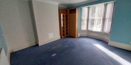 d10787ad 63cd 4037 9f1d d8723334354a_web