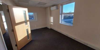 deddd94b 99ab 4176 b475 4adf460204ad_web