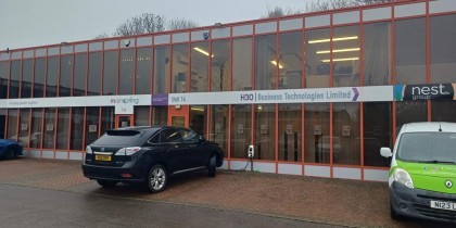 6e2f15c3 af96 4d0b 9700 3ab1cc30b5e9_web