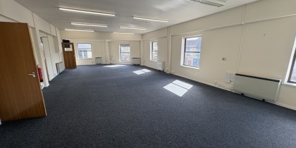 dfd2aef6 4fc8 4edc a2f9 00605eb1ebe8_web