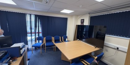 b9d08411 f430 4311 9614 916de32de594_web