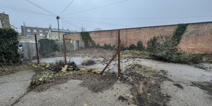 9fa4f5d9 c4cb 48c1 a570 9d1a6bebaeeb_web