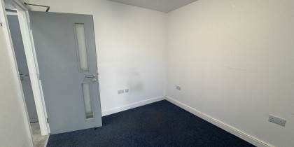 984c9896 cd8e 4423 a016 c33d71709c85_web