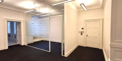 ef9a75d0 b193 4e75 8cf2 79f064147ba2_web