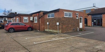 b3b57b6b 52a1 4a25 a8c4 05ef1683c02e_web