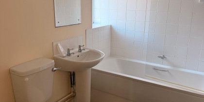 Tattershall 6 Bathroom
