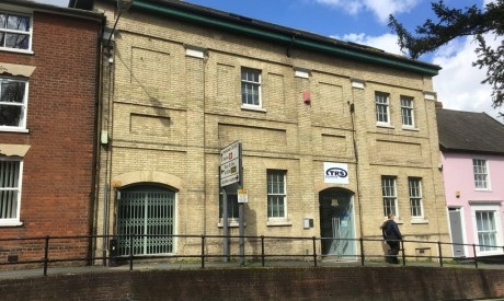 afb6063f b0ae 46eb 944a 5512a4870333_web