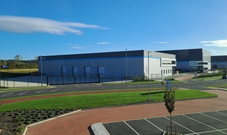 559de321 fc21 49bd a6cb fafe99953426_web