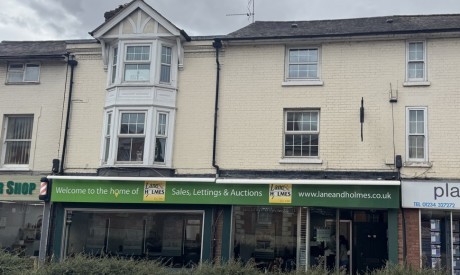 c37b5f26 4ee0 4b16 a5c8 de0f3854532b_web