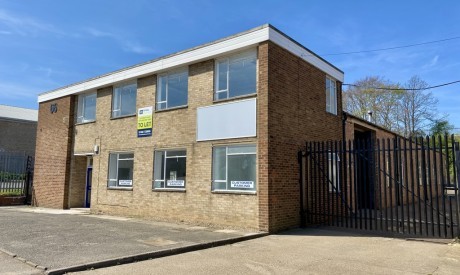 e9961138 ce5e 4618 b959 53db8df76ff8_web