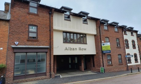 c08d9646 3e06 4d6b b2fa e3597ed39981_web