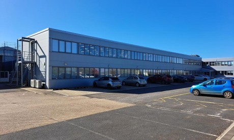 ef2df224 42d3 4c74 807a 55dd19886ea5_web