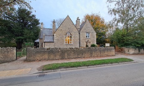 c2bcd341 42ec 4f48 acd1 58da113bbd0b_web