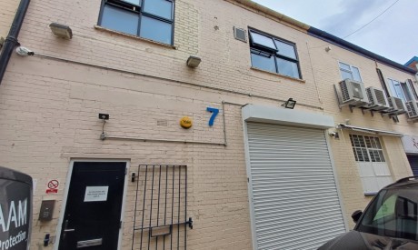 aa68a666 7aea 40cf 8702 be830ff4e088_web