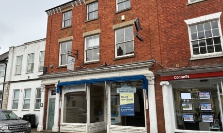 ab6f241b a7d7 429e 99c9 6b1f1cc8db51_web