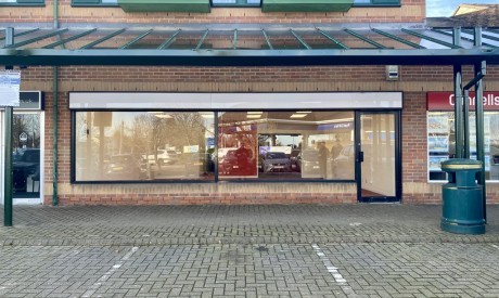 560e586a f2f5 47e2 80e3 10525c5dfd76_web