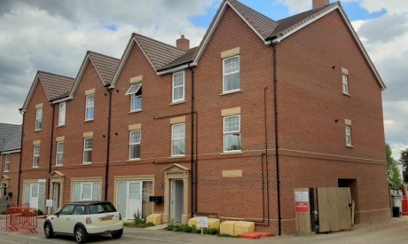 76e811dc ff91 4ca2 a139 17b4cfb36ea9_web