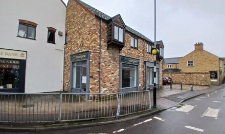 0fef071f 3e49 4a6b af1c d4d343b2c21a_web