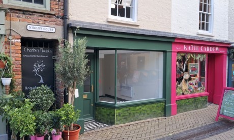 c8fd37d0 ed3d 4c98 b4f8 472ff56a76b9_web