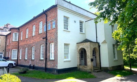 f740aa00 bbf1 452e a005 d8c34e90eeba_web