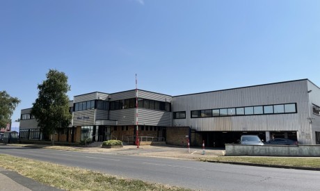 84248f9e ca18 4ee8 b193 40aa70337694_web