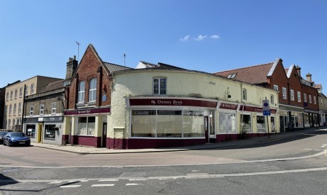 ec3ccd66 dfa2 4685 a3cb 99c6b5e42f1f_web